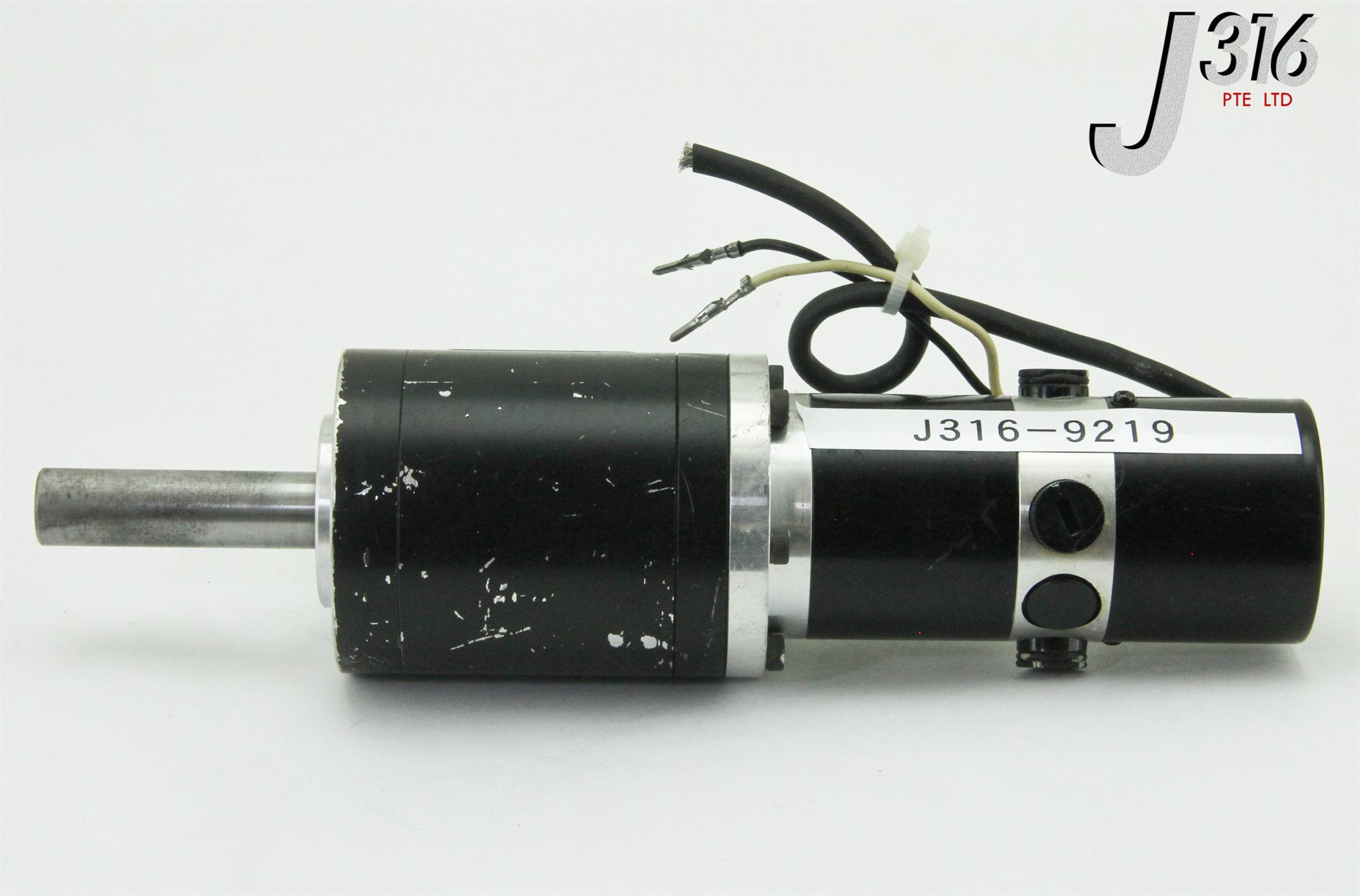 9219 HARMONIC DRIVE HI-TDRIVE SERVO MTR W/ ENCODER ME-02-L RH-14